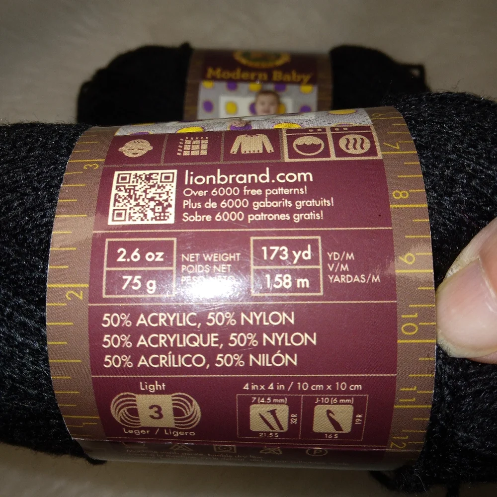 YARN 2 Skeins Modern Baby in Black